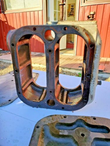 Detroit diesel marine 6v92 oil cooler housing 5125288 with end plates and seal