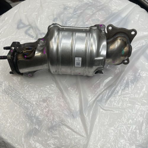 Catalytic converter - honda odyssey (18280-rn0-a20)