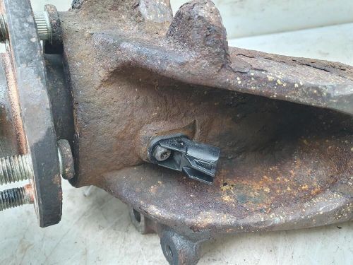 Ford focus hub stub axle right off side front 1.6 petrol 5 speed manual 2012