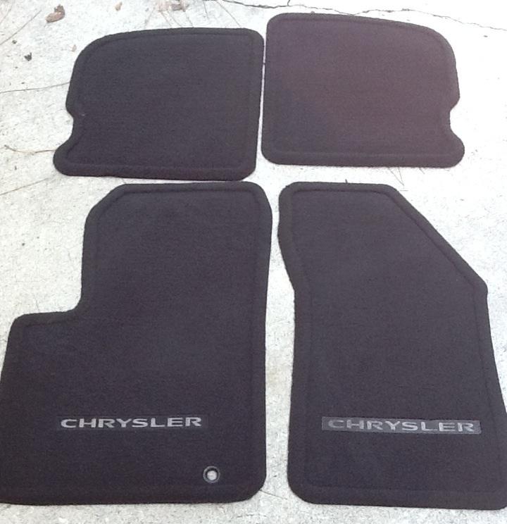 2010 2011 chrysler sebring floor mats black used 4 piece set