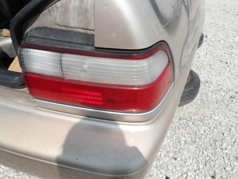 1996 1997 toyota corolla right tail light nice oem!!!