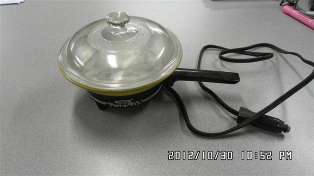 Cooking pan 12 volt, 4 to 6 cup 