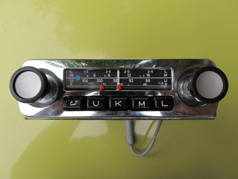 70's blaupunkt vintage radio volvo p1800 amazone citroën ds cs pallas citroen 