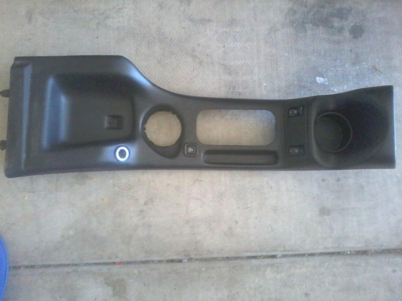 2000-2005 chevy monte carlo black center console 