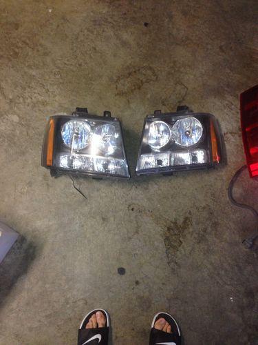 07-12 chevy suburban tahoe pickup truck headlights headlamps pair set of 2 new