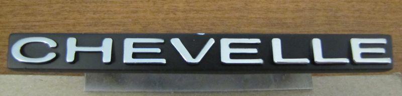 1970 chevelle  "chevelle" grille emblem