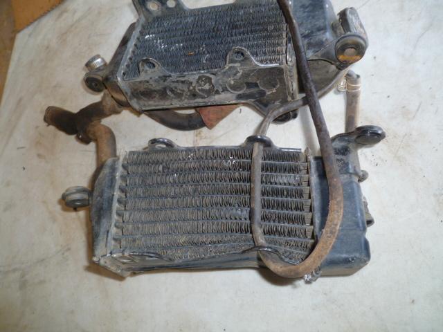 1984 cr250 cr 250 radiator radiators with cap     may fit 1985