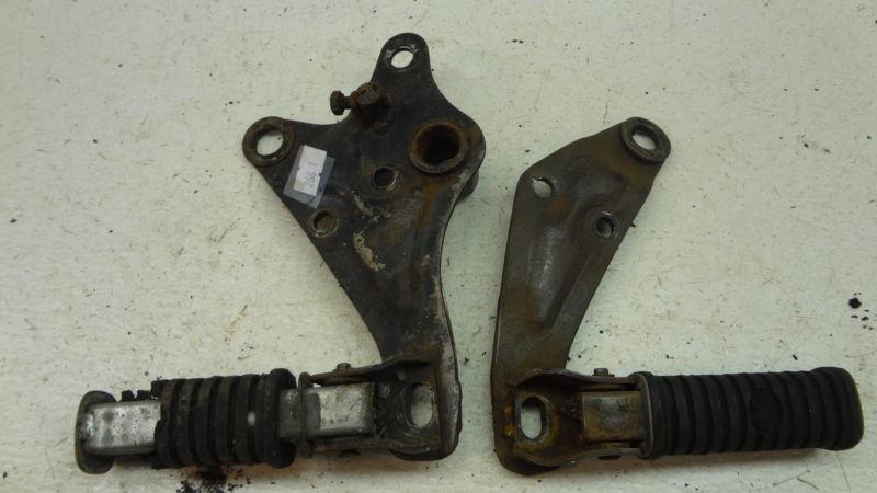 1973 yamaha rd350 rd 350 y266-1' rear passenger foot pegs rests