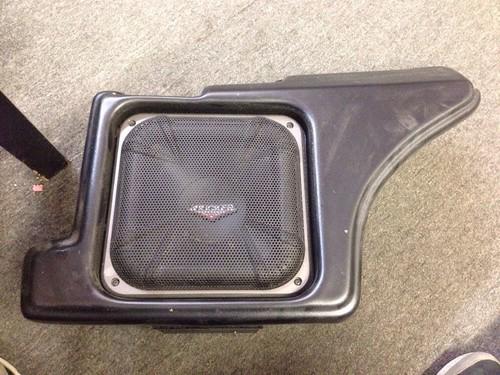 Dodge kicker speaker box (68021319ad) fits 08-11 dodge challenger