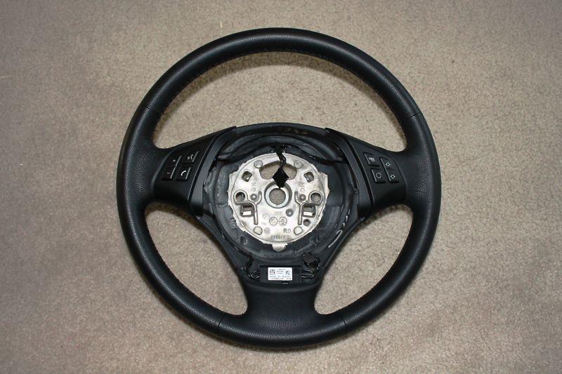 Bmw e90 e91 heated  non-sport steering wheel oem 325i 328i 330i 335i 