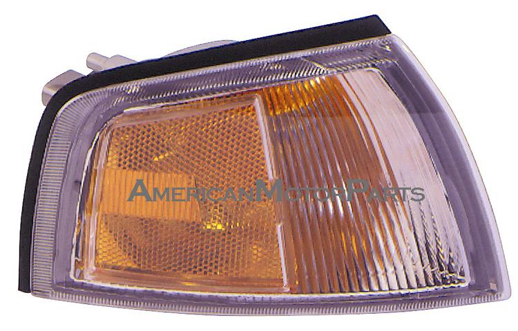 Passenger replacement park turn signal corner light 97-02 mitsubishi mirage 2dr