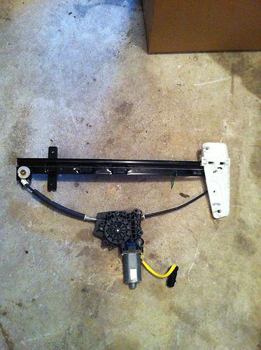 99-04 jeep grand cherokee wj rear driver's side window motor and regulator