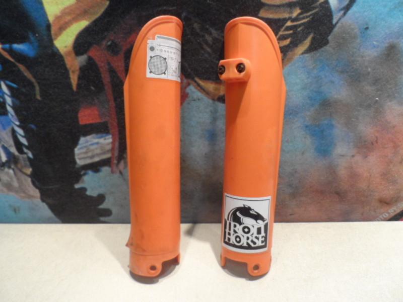 2002 ktm sx 125 front fork guards  (d) 02 sx125