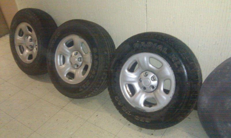 Jeep liberty tires n rims