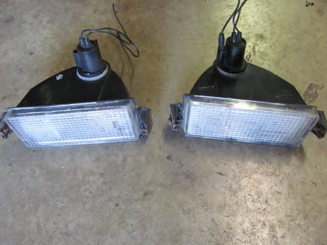 Find 1978-1981 PONTIAC LEMANS GRILLE LIGHTS MARKER PARKING PAIR LH RH ...