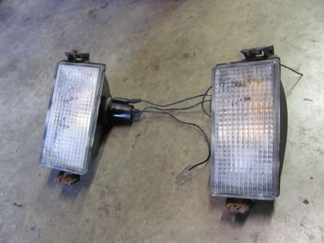 Find 1978-1981 PONTIAC LEMANS GRILLE LIGHTS MARKER PARKING PAIR LH RH ...