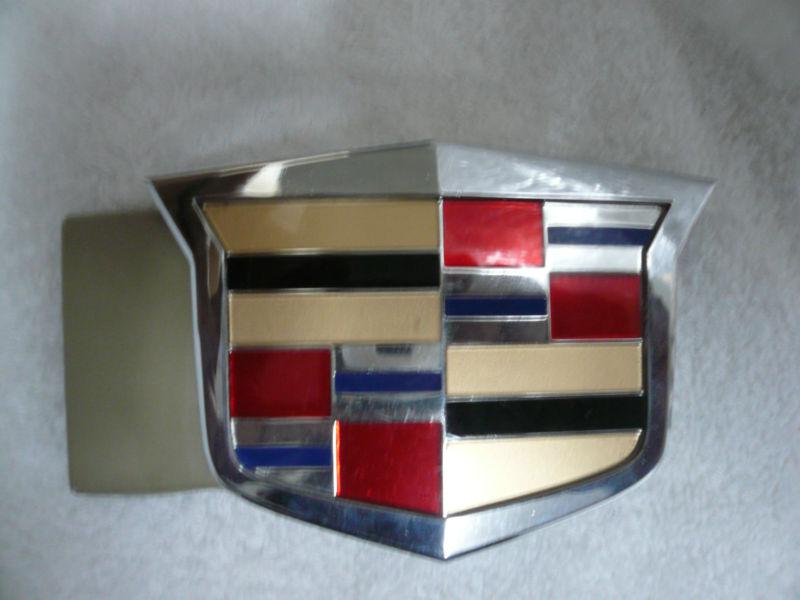  lqqk like new !!cadillac   emblem 