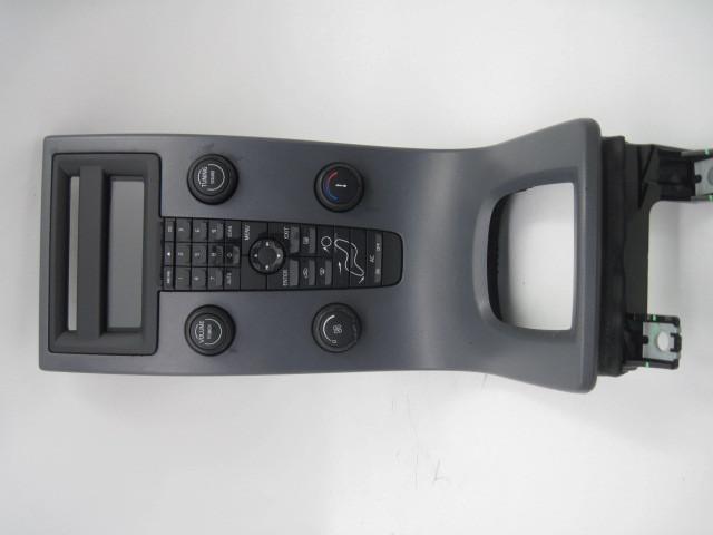 Radio control panel volvo s40 c30 2004 04 2005 05 2006 06 2007 07 539245