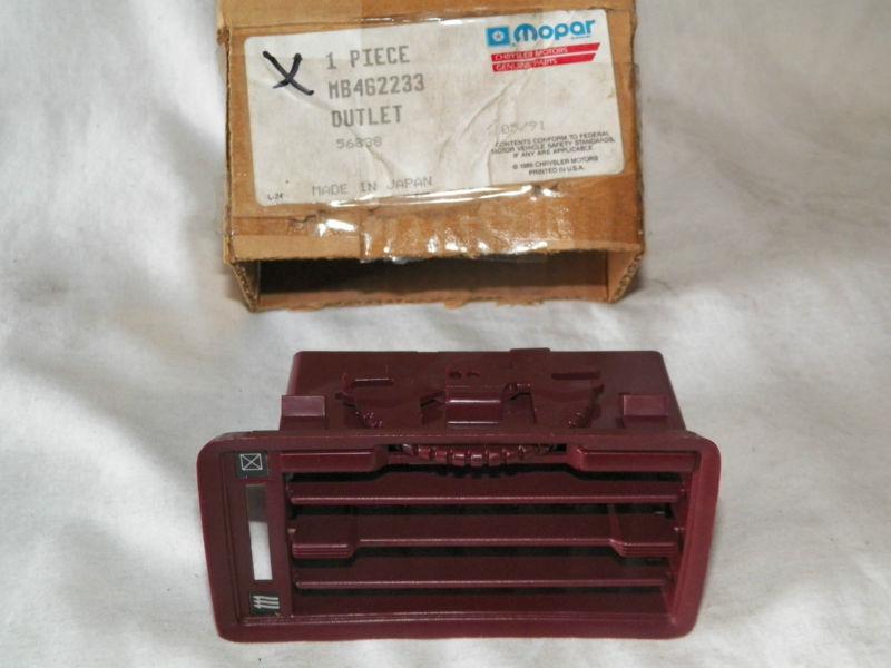 Nos mopar interior a/c air outlet panel red right 85 - 94 colt summit mb462233