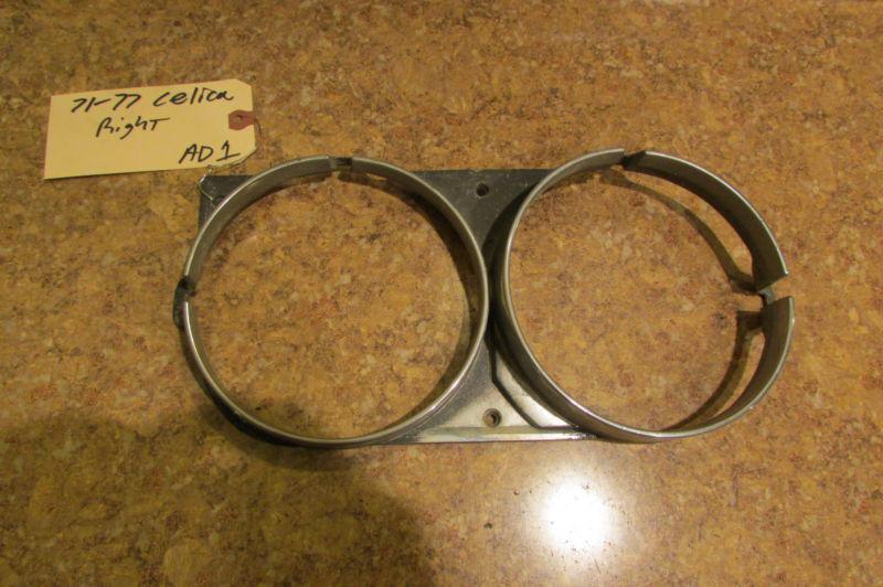 Toyota ra21 ta22 ra24 ra24 ra29 ta27 gt st celica rh headlight trim ring 71-77 y