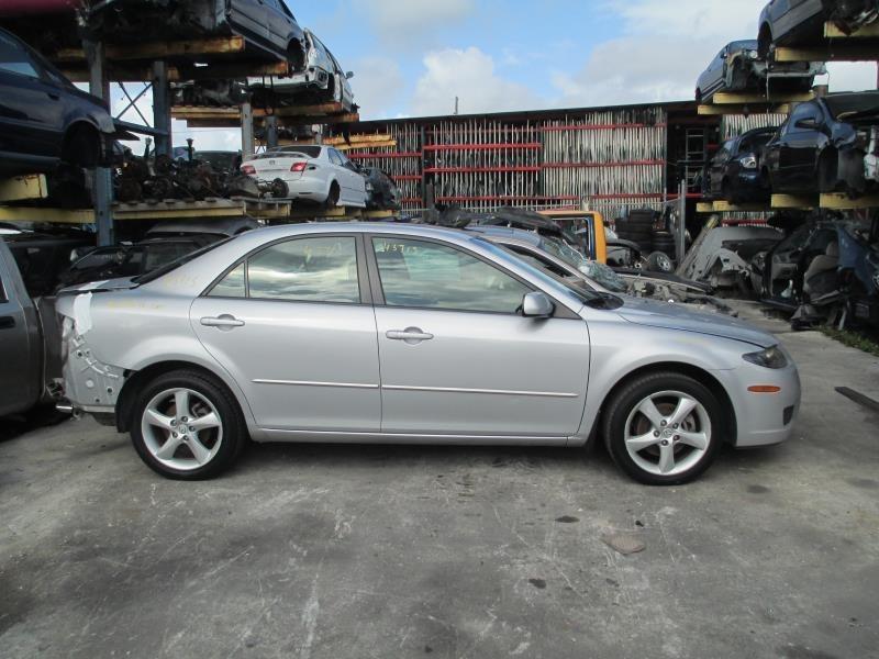 04 05 06 07 08 mazda 6 fuel tank roof mtd ant from 12/03