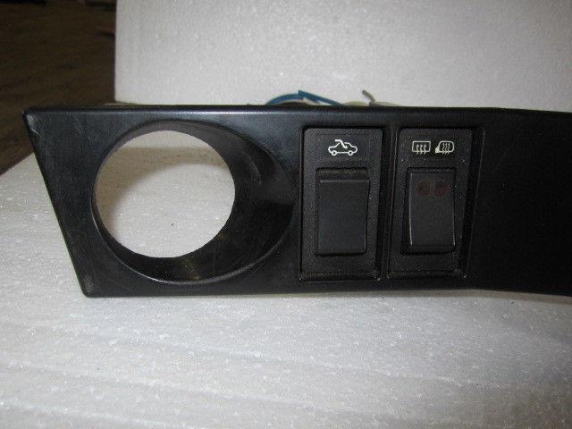 Volvo 780 1987-1991 defrost - defog switch & dash bezel