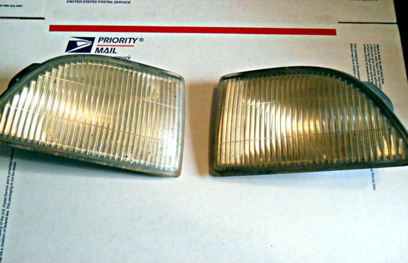 Lexus sc300 driver an passenger fog driving running light  bumper