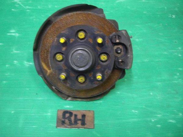 Mazda scrum 1989 f. right knuckle hub assy [0744310]