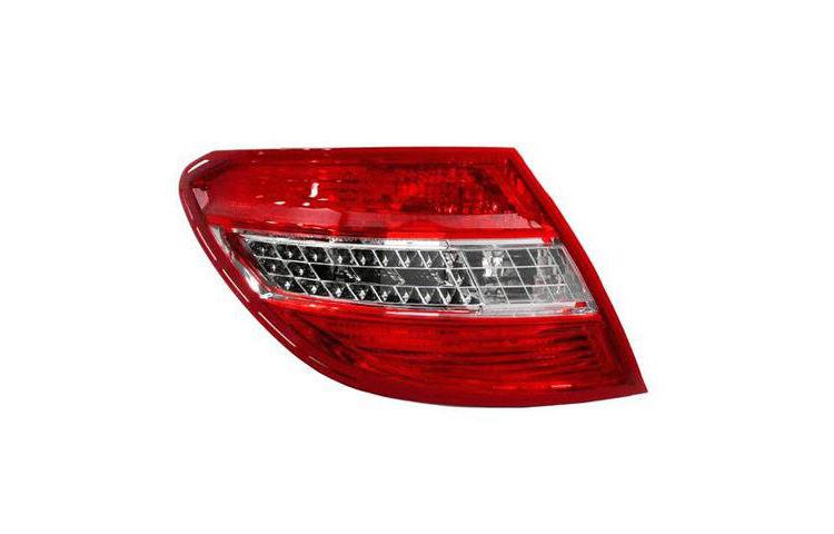 Depo driver replacement tail light 08-11 mercedes benz c-class 204 820 21 64