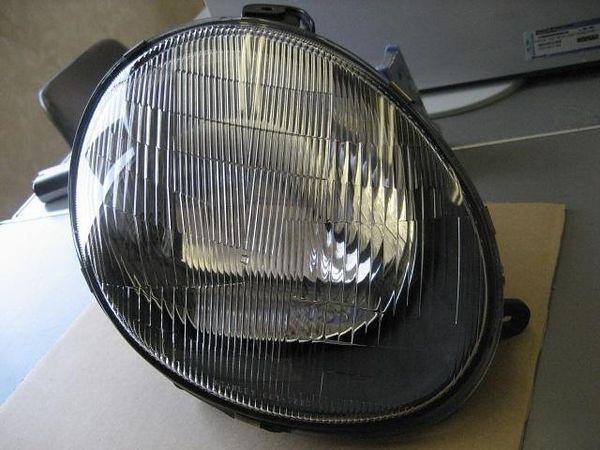 Mitsubishi minica 1993 right head light assembled [0110800]