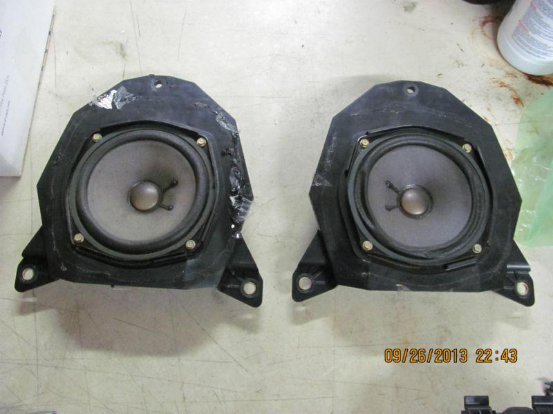 1999-2006 tahoe, silverado,avalanche,escalade rear door bose speakers