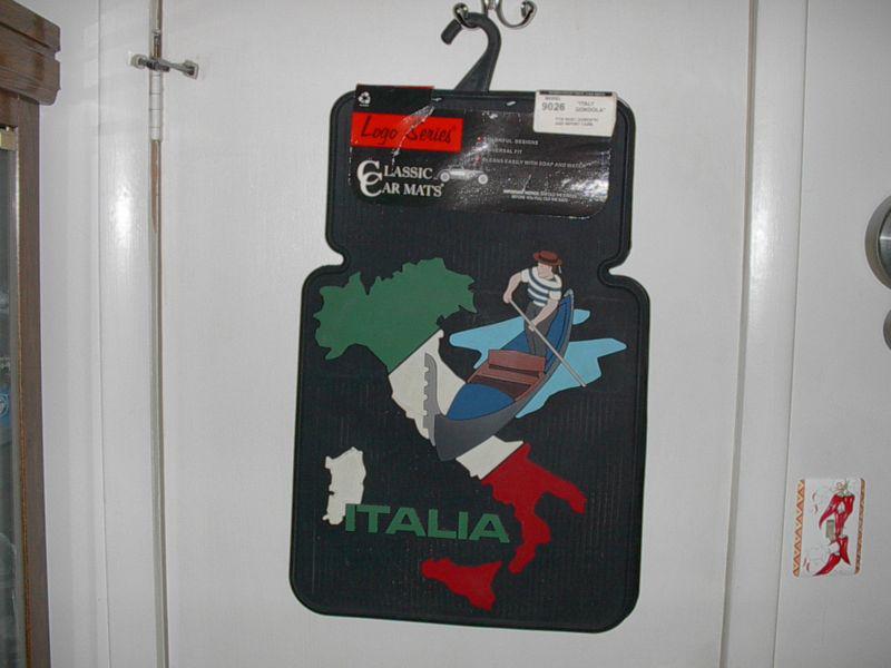 Front pair italia gondola car truck classic floor mats logo series 9026 new 