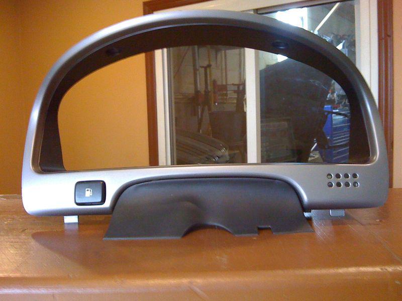 2004-2006 pontiac gto oem speedometer cluster trim bezel molding  92110118