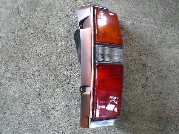 Toyota mark ii 1995 rear right combination lamp [0915500]