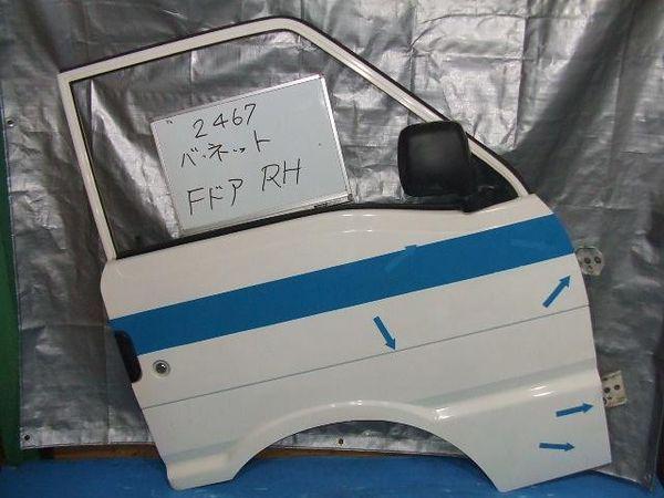 Nissan vanette 1997 front right door assembly [6713100]