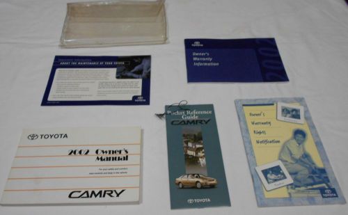 2002 toyota camry owner&#039;s manual 5/pc.set &amp; clear plastic dealer case.free s/h,,