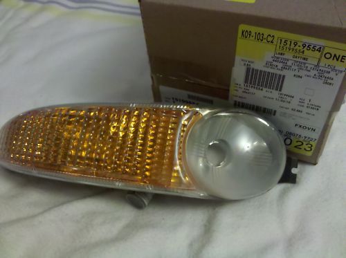 Yukon tahoe park turn signal s/m drl lamp oem 01-07 l/f