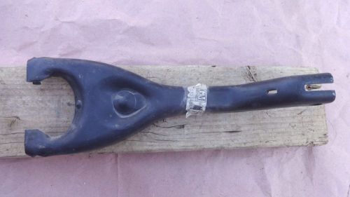 Nos 1961 1962 1963 oldsmobile clutch fork yoke original gm f85 cutlass