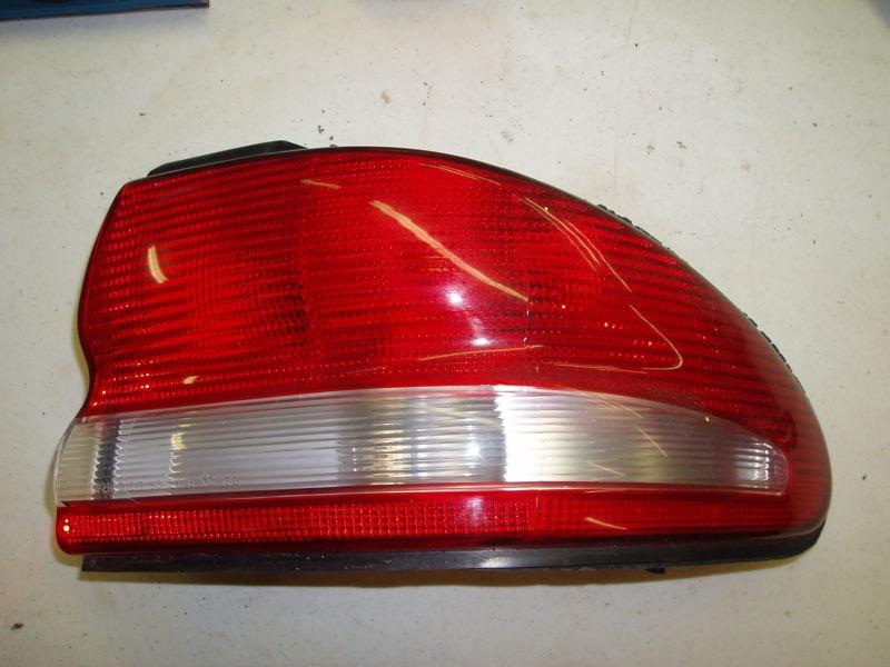 93 94 95 96 97 chrysler concorde tail light right used original