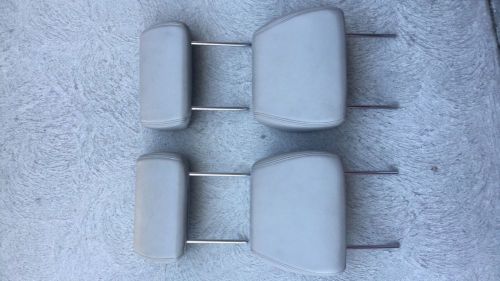 2007-10 chevrolet tahoe or surburban headrests. gray leather. near new condition