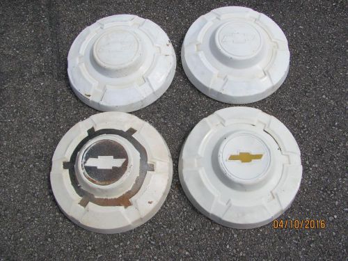 1972  chevy truck  hub caps 3/4 ton c 20 1970 1971 1972 1973 read discription