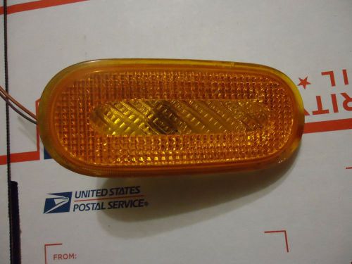 Volkswagen beetle rh passenger side turn signal lamp light blinker 98-05