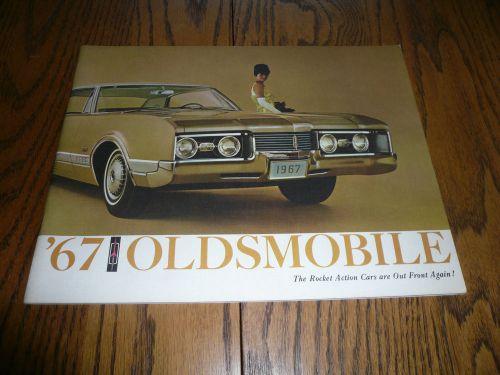 1967 oldsmobile toronado 98 delta 88 delmont cutlass 442 large sales brochure