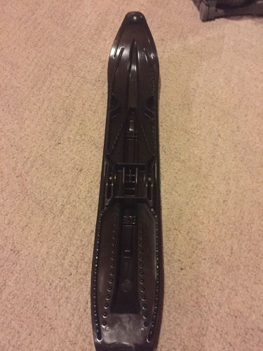 New polaris gripper ski