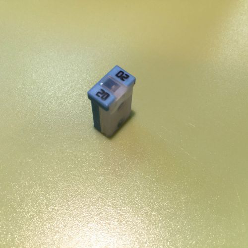 20a mcase cartridge fuse 12v 24v 32v female / accepts 2.8mm male spade terminals