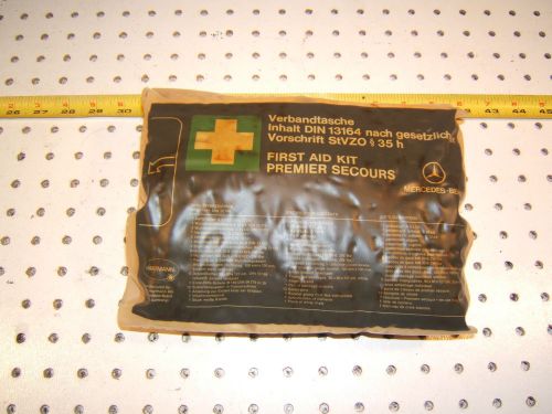 Mercedes r107,w108,109,111 hartmann first aid kit black /green oe 1 bag,din13164