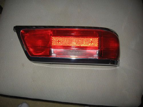 Mercedes  230sl/250sl/280sl rear passenger taillight lense nos w113