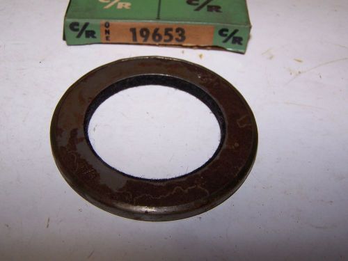 C/r oil seal 19653 -  i.d. : 1.956 &#034; - o.d. : 2.968&#034; - width : 0.25&#034;