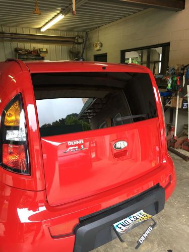 2010 kia soul rear hatch 16g002