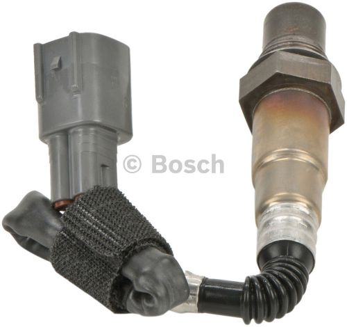 Oxygen sensor-oe style left/right bosch 15672